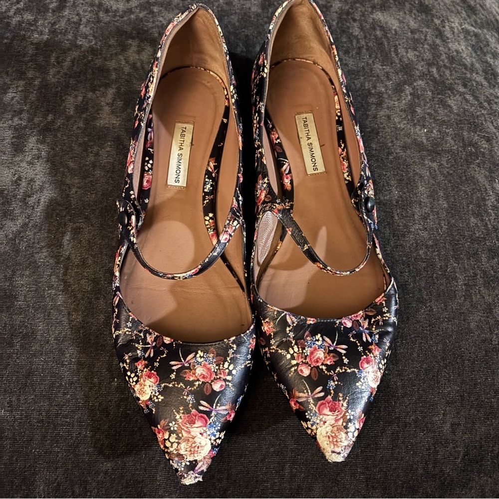 Tabitha Simmons floral hermoine flats size 38.5